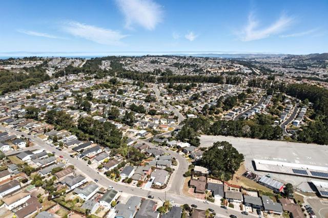 2621 Heather Lane, San Bruno CA: https://media.crmls.org/mediaz/84d4d382-35d5-4e70-9fc2-497e428a9367.jpg