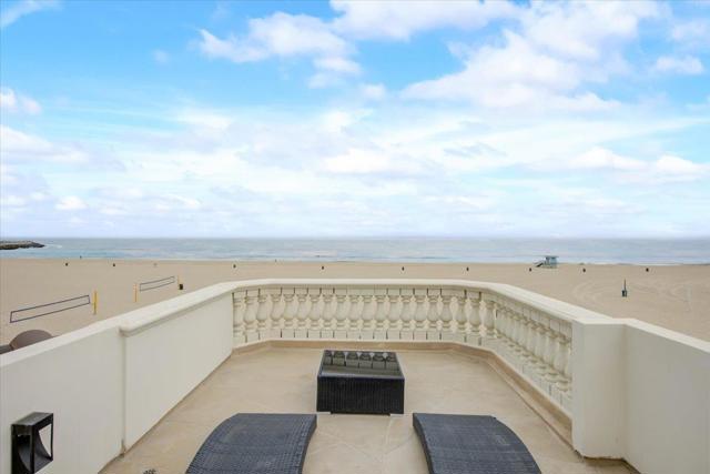 100 The Strand, Hermosa Beach, California 90254, 5 Bedrooms Bedrooms, ,4 BathroomsBathrooms,Single Family Residence,For Sale,The Strand,ML81953042