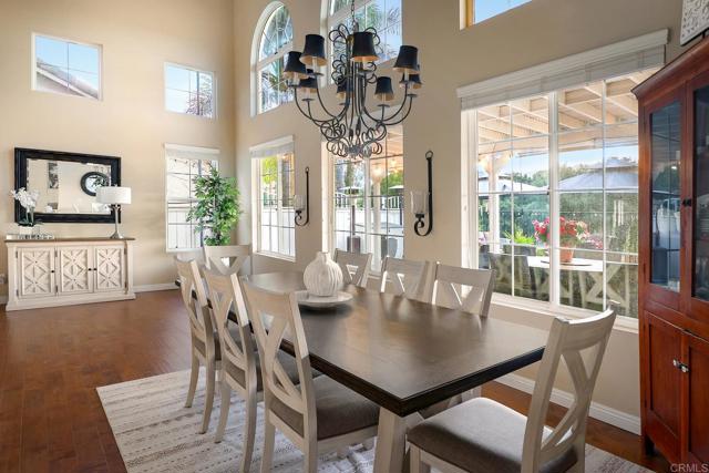 Detail Gallery Image 11 of 38 For 2385 Old Ranch Rd, Escondido,  CA 92027 - 5 Beds | 3 Baths