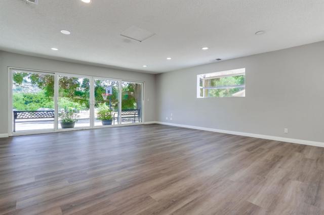 30180 Lilac Rd, Valley Center CA: https://media.crmls.org/mediaz/84d75471-7070-413d-a818-7b92e178fa06.jpg