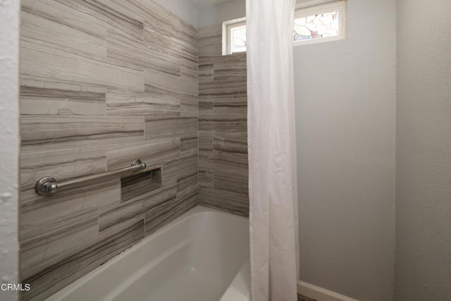 Detail Gallery Image 21 of 28 For 425 Vineyard Pl, Pasadena,  CA 91107 - 2 Beds | 2 Baths