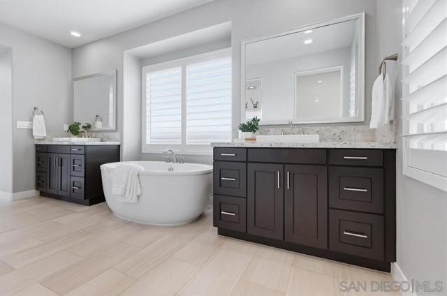 Image 36 of 48 For 6682 Elegante Way