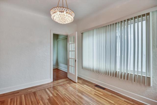325 Capitol Street, Salinas CA: https://media.crmls.org/mediaz/84da939d-0682-416a-8bb8-a1b86ef69e30.jpg