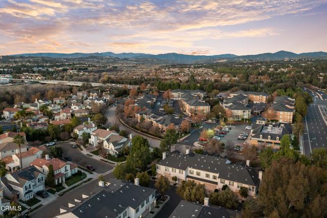 27072 Victoria Lane, Valencia CA: https://media.crmls.org/mediaz/84db4b59-185e-4fce-ac48-62c4056bfb30.jpg