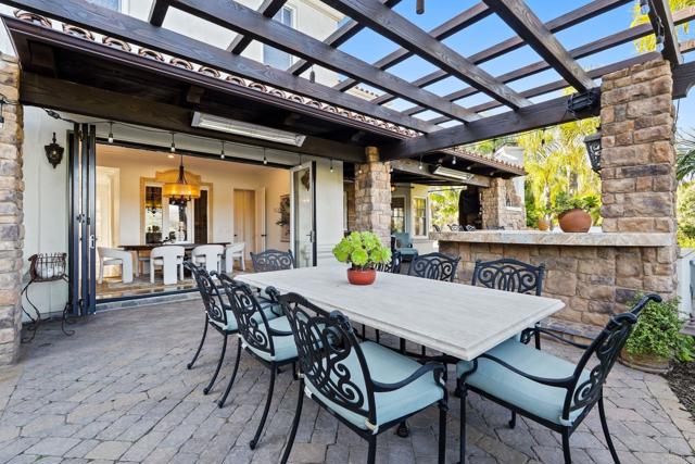 Detail Gallery Image 37 of 51 For 3376 Calle Tres Vistas, Encinitas,  CA 92024 - 5 Beds | 5/1 Baths