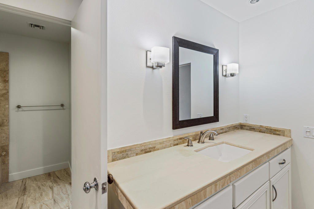 MLS #219135986DA image #18