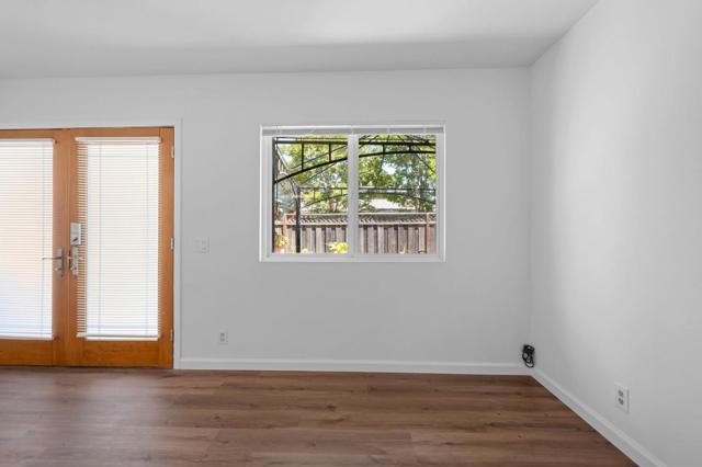748 Concord, San Jose CA: https://media.crmls.org/mediaz/84de38cf-d14d-4ea1-8882-30dfd8ca7440.jpg
