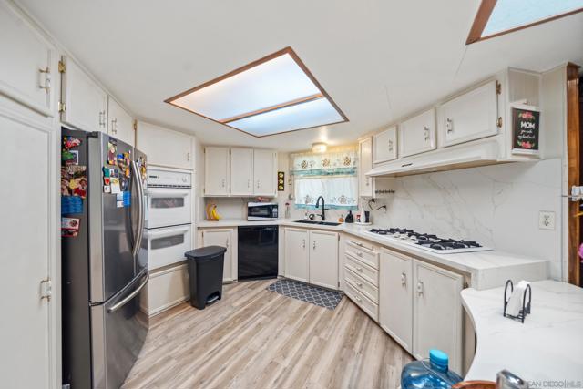 3340 Del Sol Blvd, San Diego CA: https://media.crmls.org/mediaz/84dfe942-51f4-4262-be17-aa20f7b708e8.jpg