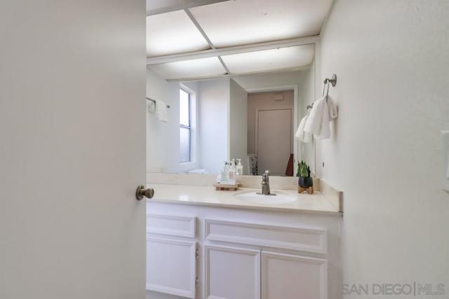 10262 Michala, Santee CA: https://media.crmls.org/mediaz/84e166ca-2801-433e-a90a-87decf1ad3bf.jpg