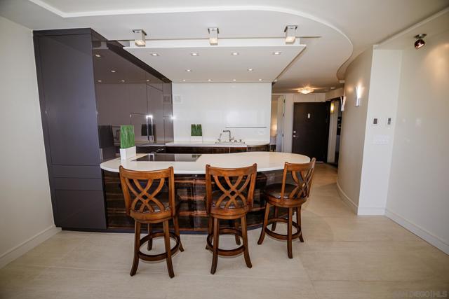 Image 14 of 38 For 4767 Ocean Blvd  712