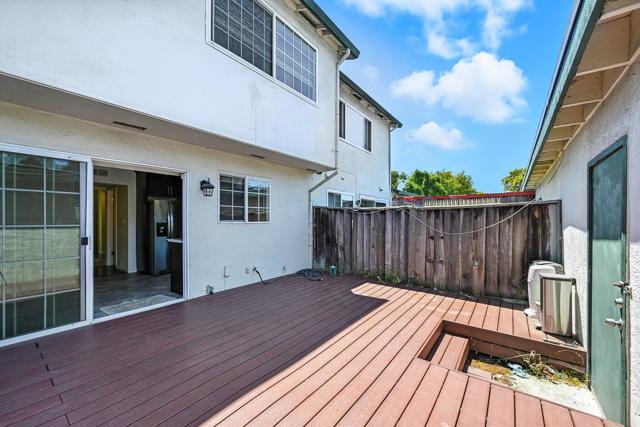 4423 Corto Monterey, Union City CA: https://media.crmls.org/mediaz/84e23251-4b54-41df-aaef-ff273422a08f.jpg