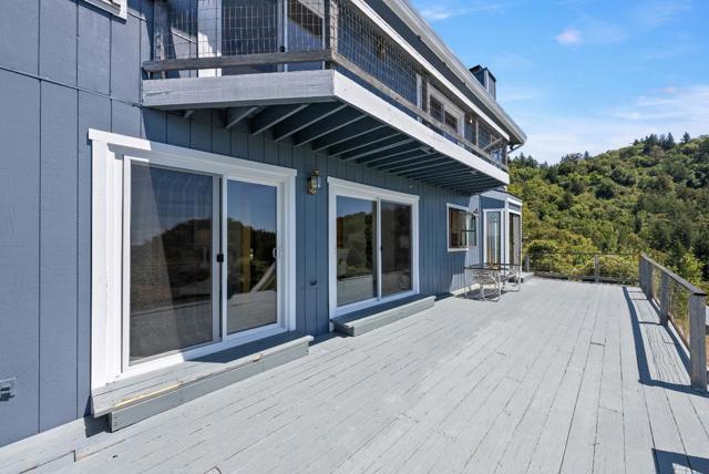 21006 Bear Creek Road, Los Gatos CA: https://media.crmls.org/mediaz/84e54e41-2e1a-44b6-8b26-25ebdd5ea4d5.jpg