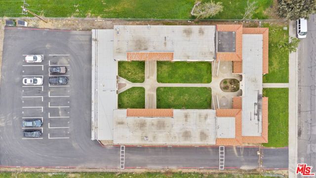 24356 Webster Avenue, Moreno Valley CA: https://media.crmls.org/mediaz/84e5ab71-ec39-4435-968a-3974c51cab3c.jpg
