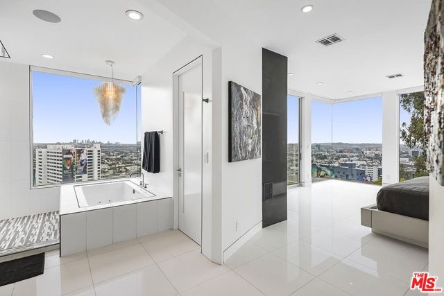 1377 Miller Place, Los Angeles CA: https://media.crmls.org/mediaz/84e5bc1c-d9cb-492a-ae73-f74c4274a695.jpg