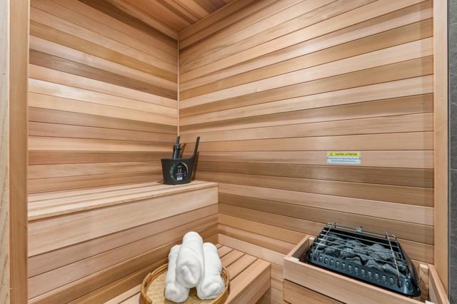 90 Crescent Drive, Palo Alto CA: https://media.crmls.org/mediaz/84e64180-d8f7-4d22-99eb-b54eb4edf0c9.jpg