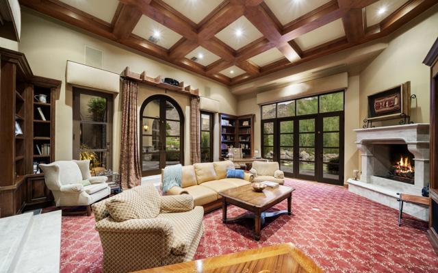 49518 Hidden Valley N Trail, Indian Wells CA: https://media.crmls.org/mediaz/84e68d2b-2469-410c-9b88-9765f2e20c41.jpg