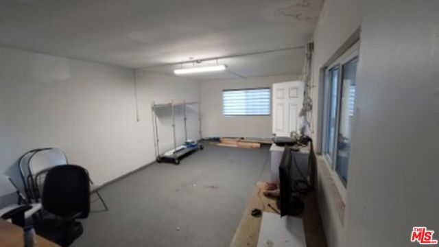 4669 W Olympic Boulevard, Los Angeles CA: https://media.crmls.org/mediaz/84e6e9f1-e693-4cc1-b65f-fbad56ae7eb1.jpg