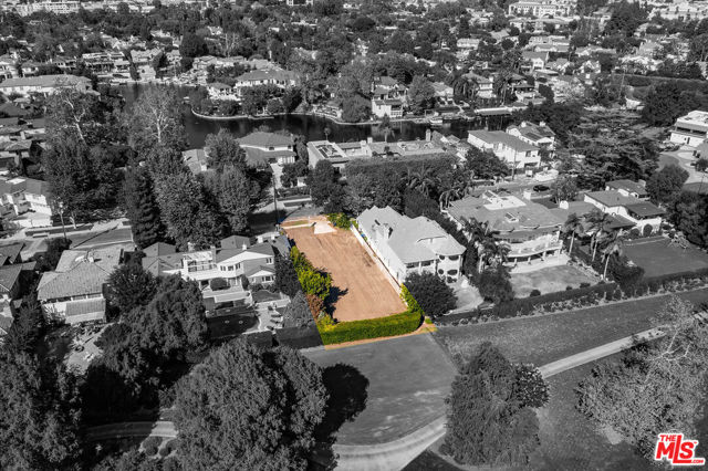 10058 Valley Spring Lane photo 16