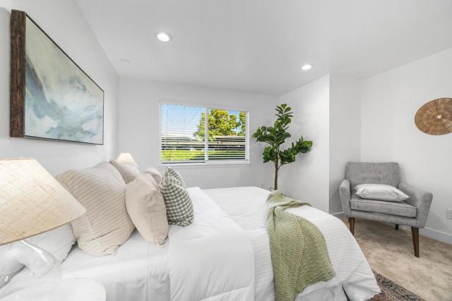 755 14th Avenue, Santa Cruz CA: https://media.crmls.org/mediaz/84e801bb-70b3-4822-93c5-f3528ac9865d.jpg