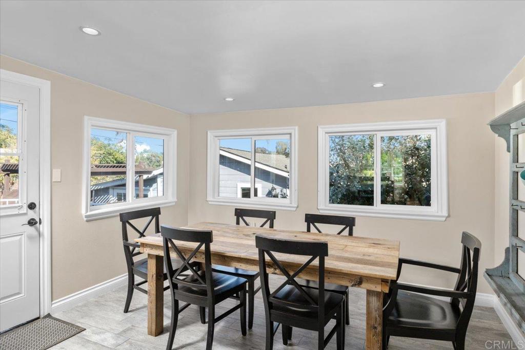 697 Ocean View Avenue - photo 20