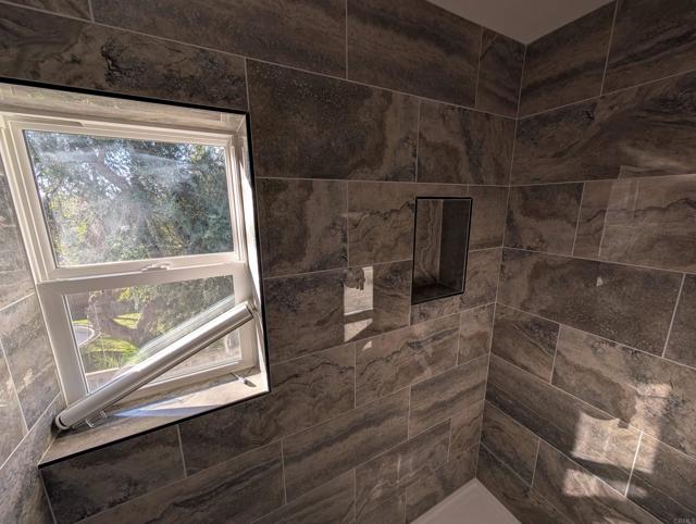 Detail Gallery Image 14 of 16 For 305 Hathway Ave, San Luis Obispo,  CA 93405 - 4 Beds | 2/1 Baths