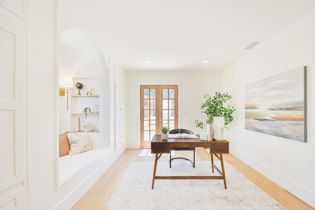 3951 Atascadero Drive, San Diego CA: https://media.crmls.org/mediaz/84e92d0b-5efd-46d6-8a8e-4700a2dad9ea.jpg