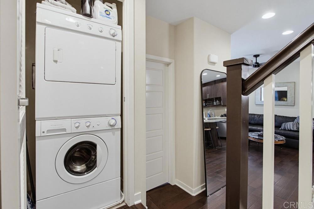2115 Cosmo Way - photo 17