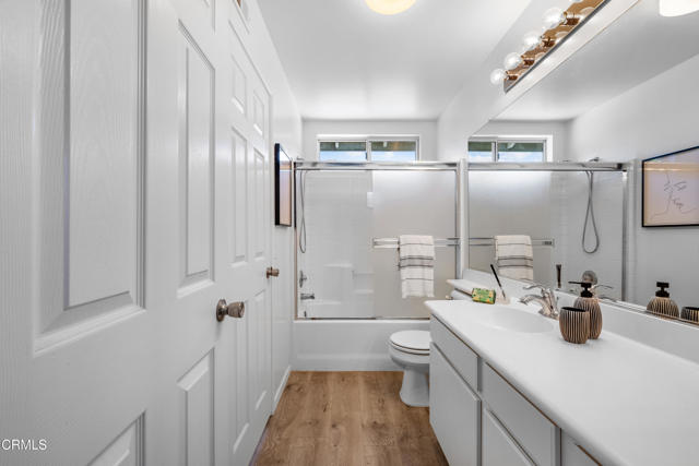 Detail Gallery Image 17 of 41 For 2521 Ironstone St, Oxnard,  CA 93036 - 4 Beds | 3 Baths