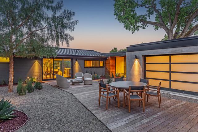 26896 Alejandro Drive, Los Altos Hills CA: https://media.crmls.org/mediaz/84e9cdae-d5bc-40f5-89d2-ed0dcabd301d.jpg