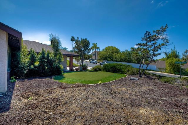 Detail Gallery Image 34 of 35 For 6428 El Perico Ln, Carlsbad,  CA 92009 - 4 Beds | 2 Baths