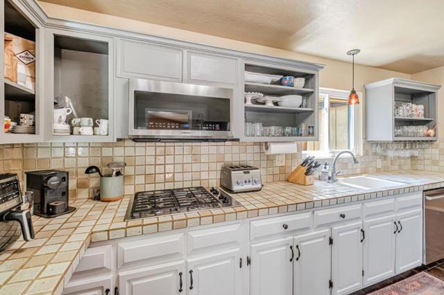 4858 Freedom Boulevard, Aptos CA: https://media.crmls.org/mediaz/84ec1eb4-6dfd-42e4-9eda-537cc6a99b67.jpg