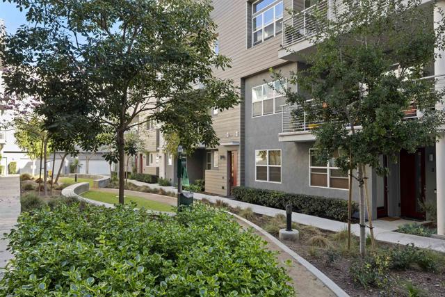 Detail Gallery Image 46 of 50 For 2049 Bravo Loop #6,  Chula Vista,  CA 91915 - 3 Beds | 3 Baths