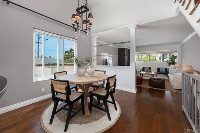 Detail Gallery Image 9 of 25 For 962 E Ave #C,  Coronado,  CA 92118 - 2 Beds | 2/1 Baths