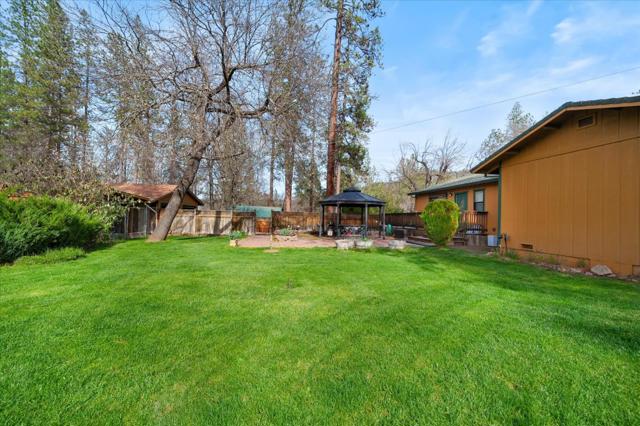 121 Wellock Road, Lewiston CA: https://media.crmls.org/mediaz/84ef0433-b33d-4b23-b8e4-c7d36664e486.jpg
