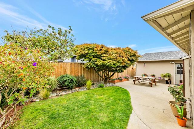 342 Altamont Drive, South San Francisco CA: https://media.crmls.org/mediaz/84ef3071-720b-4cc2-896d-6f79ed1e41c1.jpg