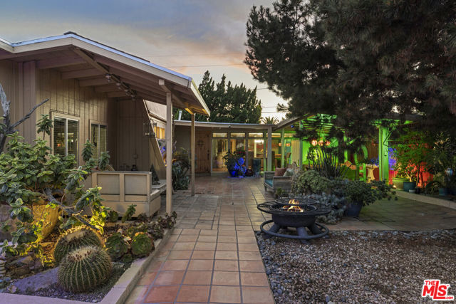 3 Bed Home for Sale in Los Angeles, California