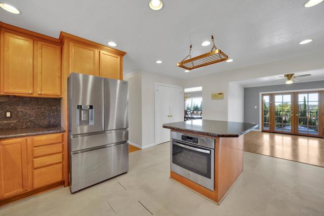 133 Helen Way, Escondido CA: https://media.crmls.org/mediaz/84f0f2e8-df87-4db7-9cd6-c848ab1aa5d7.jpg