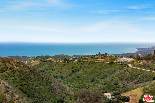 Drew Fenton | 26565 Ocean View Drive Malibu CA | MLS: 7216972
