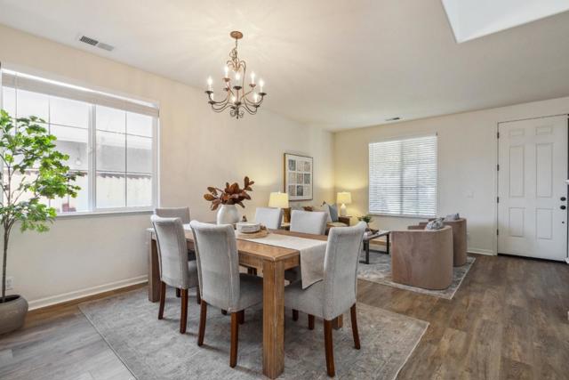 4276 Bay Crest Circle, Seaside CA: https://media.crmls.org/mediaz/84f2094f-12a0-44cd-9ace-c45972539d7f.jpg