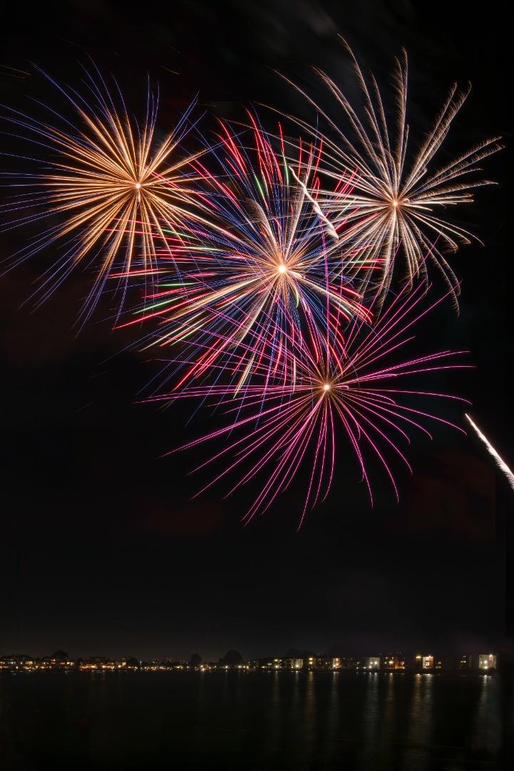 https://media.crmls.org/mediaz/84f37b2f-f7c5-4483-a3ef-a528f6ba0783.jpg?preset=X-Large