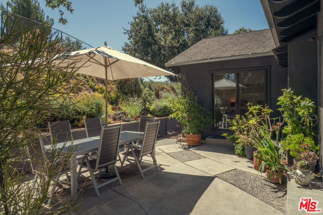 25166 Wheeler Road, Newhall CA: https://media.crmls.org/mediaz/84f3abb0-d1ea-428d-b63f-5e5027abffaf.jpg