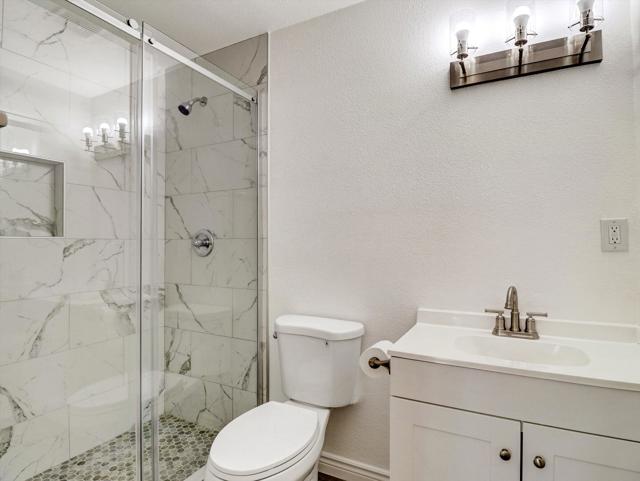 45530 Del Rey Avenue, Indio CA: https://media.crmls.org/mediaz/84f3d48c-5228-4051-bdd1-f0121d0482ed.jpg