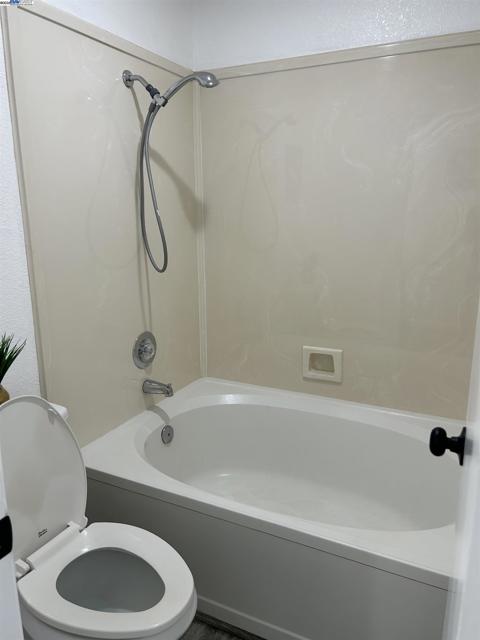 730 Morissette Way, Vacaville CA: https://media.crmls.org/mediaz/84f64122-eb88-4179-b2f7-0dbd1459f5b5.jpg