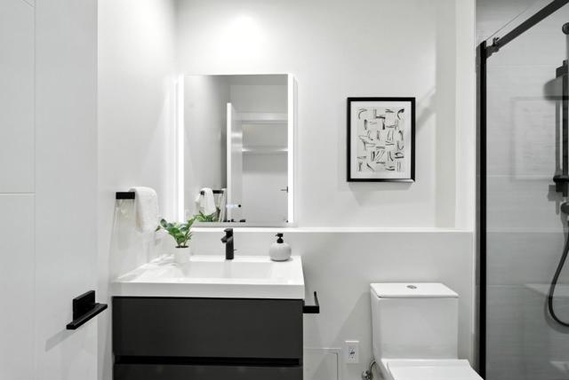 651 41st Avenue, San Francisco CA: https://media.crmls.org/mediaz/84f7c5b8-db4d-4a64-b344-6be44ca1d300.jpg