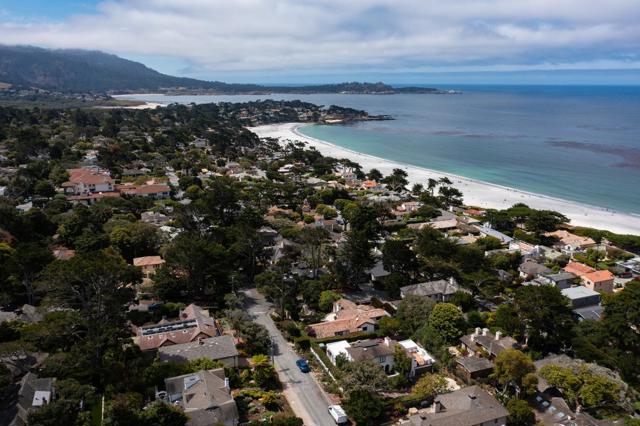 0 Carmelo 5 SE Ocean Avenue, Carmel CA: https://media.crmls.org/mediaz/84f87196-747c-46cf-b6aa-40e5639d84a6.jpg