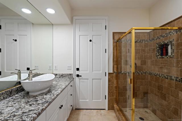 Image 48 of 75 For 6998 Rancho La Cima Drive