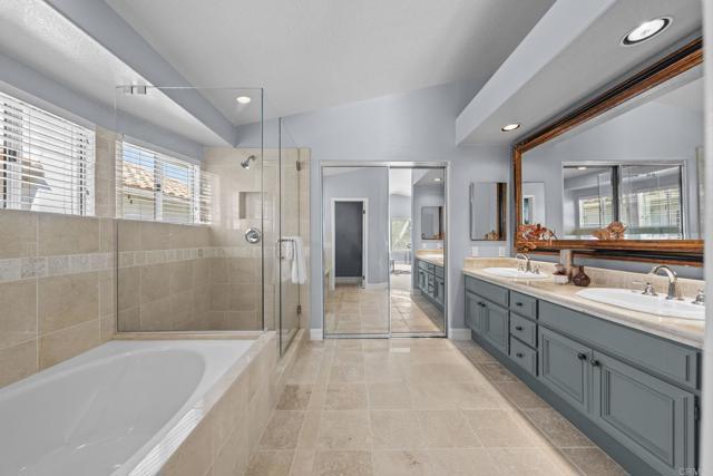 Detail Gallery Image 5 of 50 For 3796 via Las Villas, Oceanside,  CA 92056 - 4 Beds | 2/1 Baths