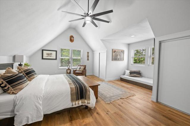 641 Highland Road, Big Bear CA: https://media.crmls.org/mediaz/84fac9d2-c8f0-42df-8847-dd6814a80c59.jpg
