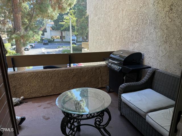 Detail Gallery Image 11 of 25 For 785 County Square Dr #6,  Ventura,  CA 93003 - 2 Beds | 2/1 Baths