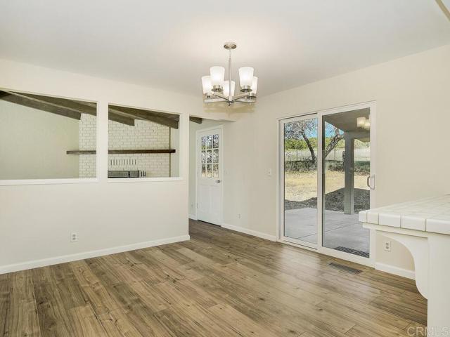 Detail Gallery Image 16 of 65 For 2844 Live Oak Park Rd, Fallbrook,  CA 92028 - 4 Beds | 2/1 Baths